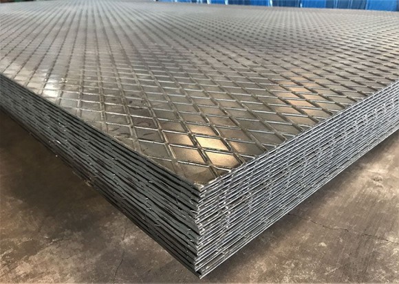 Лист рифленый горячекатаный 10x900х500 ромб