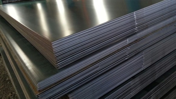 Лист стальной горячекатаный 0.5x1250x2500